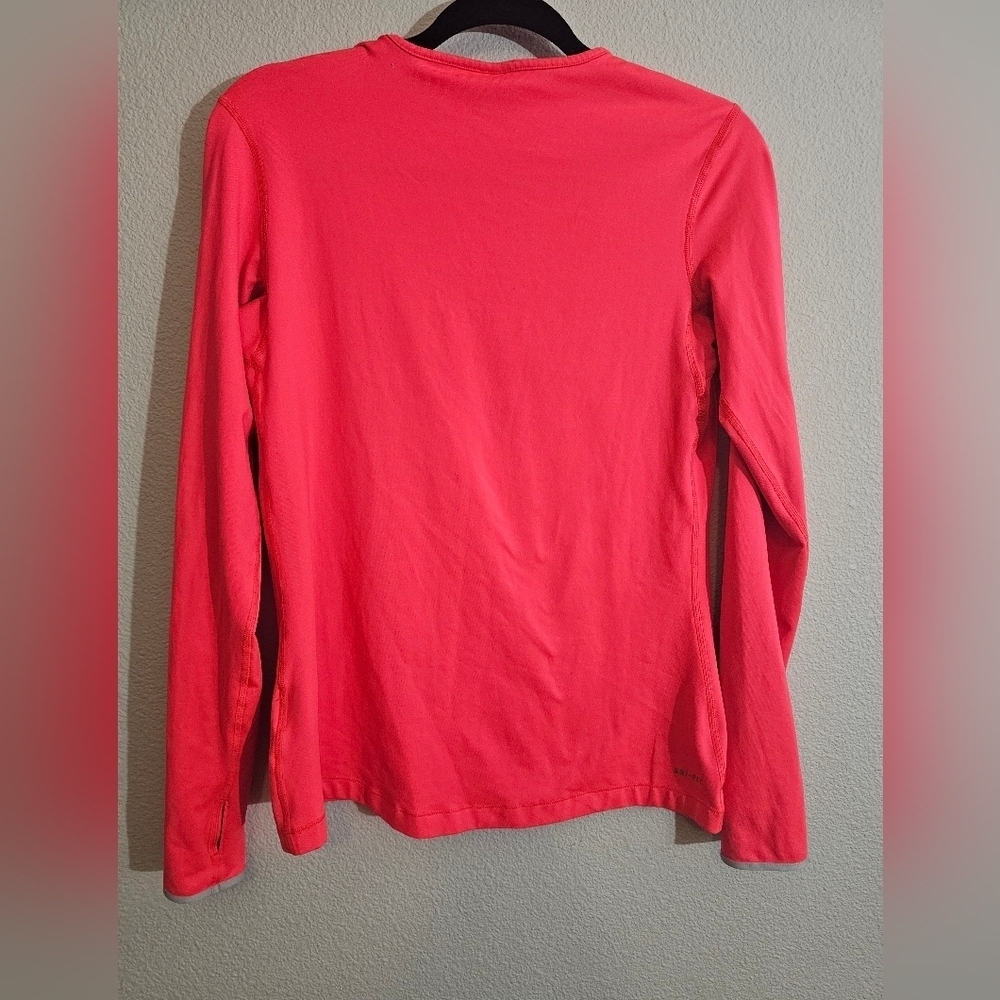 Nike Pro Dri-Fit Tee Large Vibrant Pink Long Sleeve - Picture 5 of 8